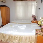 Ani Pension 2*