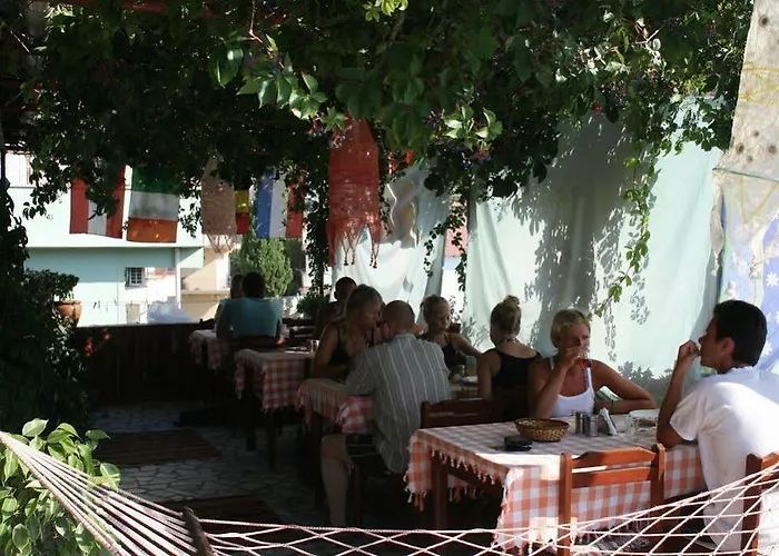 Konukevi Ani Pension 2*