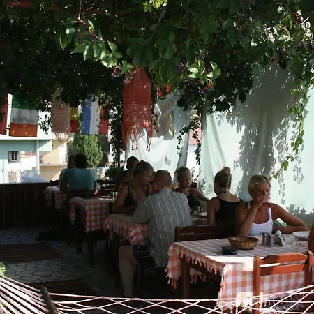 Gasthuis Ani Pension 2*