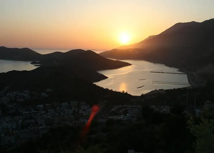 Ani Pension Πανσιόν